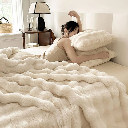 1 PC Faux Rabbit Fur ,Luxury Soft, Warm Bubble Blanket Cozy Throw,6lbs